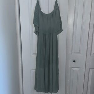 ZARA SEA GREEN DRESS/CAN BE WORN ON/OFF SHOULDERS WITH LINING